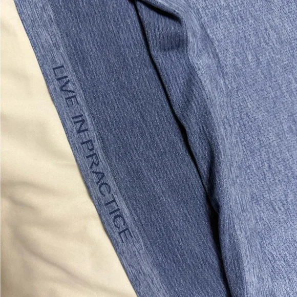 Lululemon Metal Vent Tech Short Sleeve - Picture 5 of 10